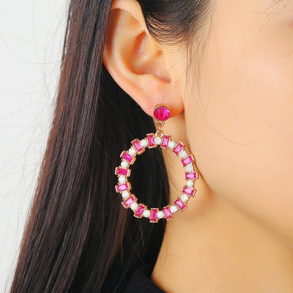 **JAZZ* Pink Round Rhinestone Fashion Earrings - Picture 2 of 6